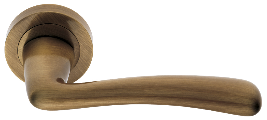 Ручка дверная COCKATOO R2 BGO раздельная на круглой розетке, цвет матовая бронза, латунь фото купить в Твери